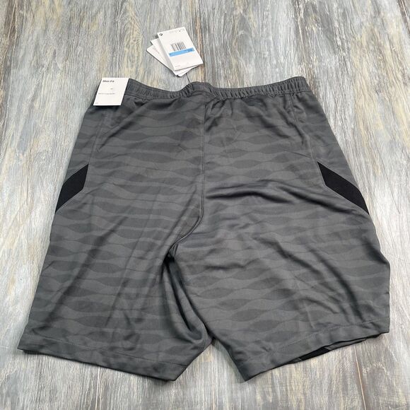 Paris Saint-Germain PSG Nike Shorts - Picture 3 of 3